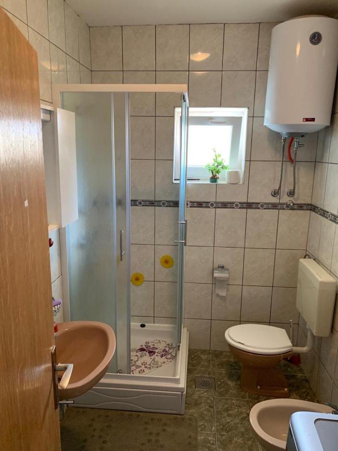 Apartment Ana Rogoznica  Luaran gambar