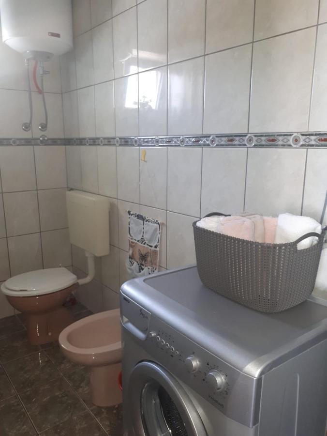 Apartment Ana Rogoznica  Luaran gambar