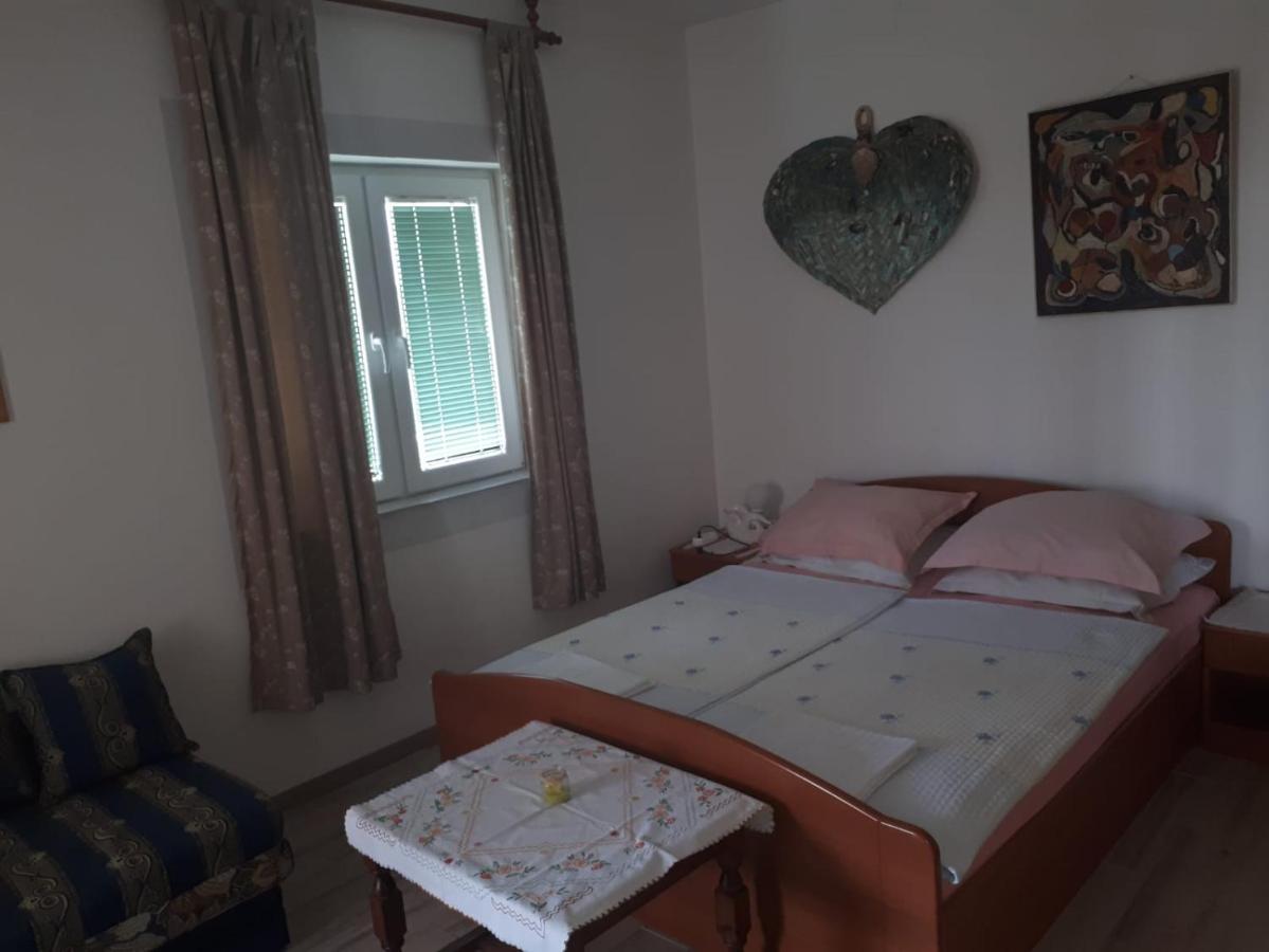 Apartment Ana Rogoznica  Luaran gambar
